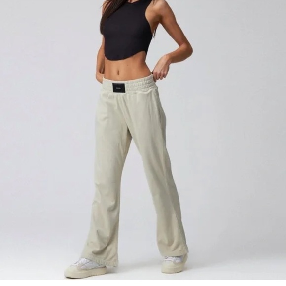 TALENTLESS Pants - Talentless boxing sweatpants